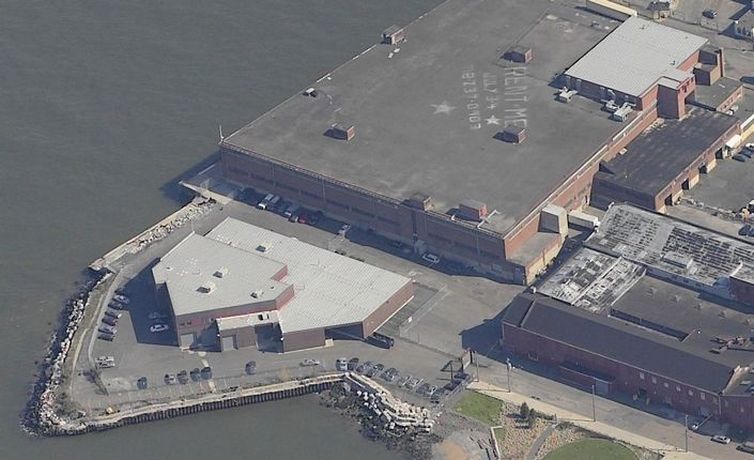 red hook: pier - coffey str